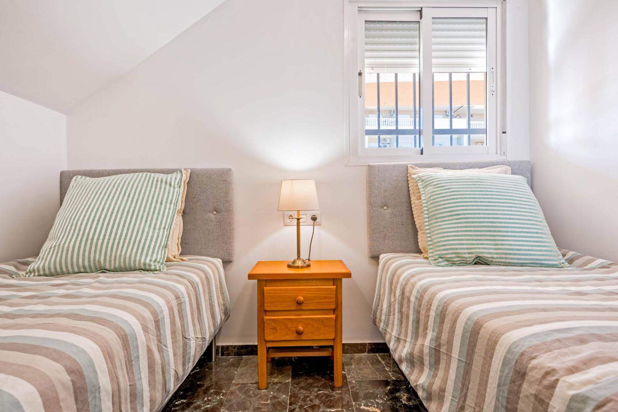 Carvajal Luxury Apartments - Free Parking Fuengirola Room photo