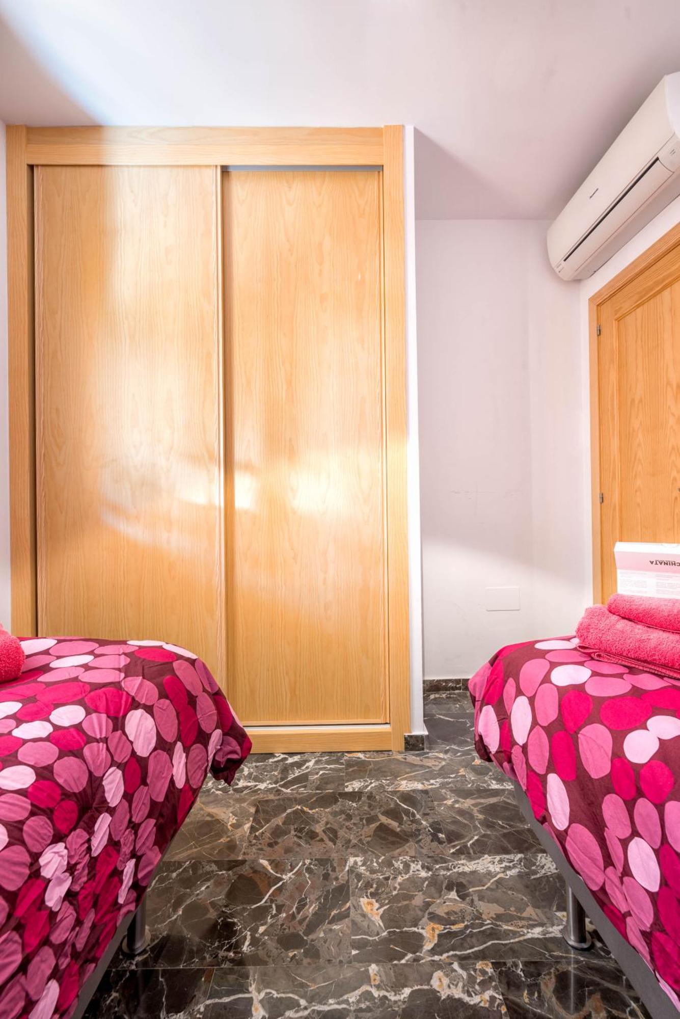 Carvajal Luxury Apartments - Free Parking Fuengirola Room photo