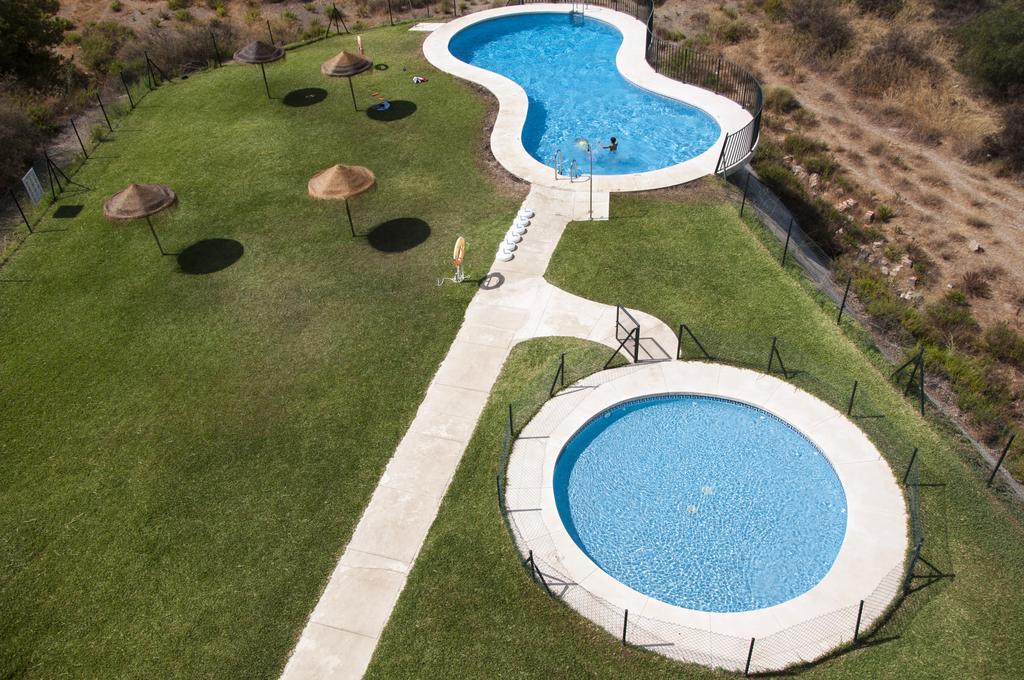 Carvajal Luxury Apartments - Free Parking Fuengirola Exterior photo