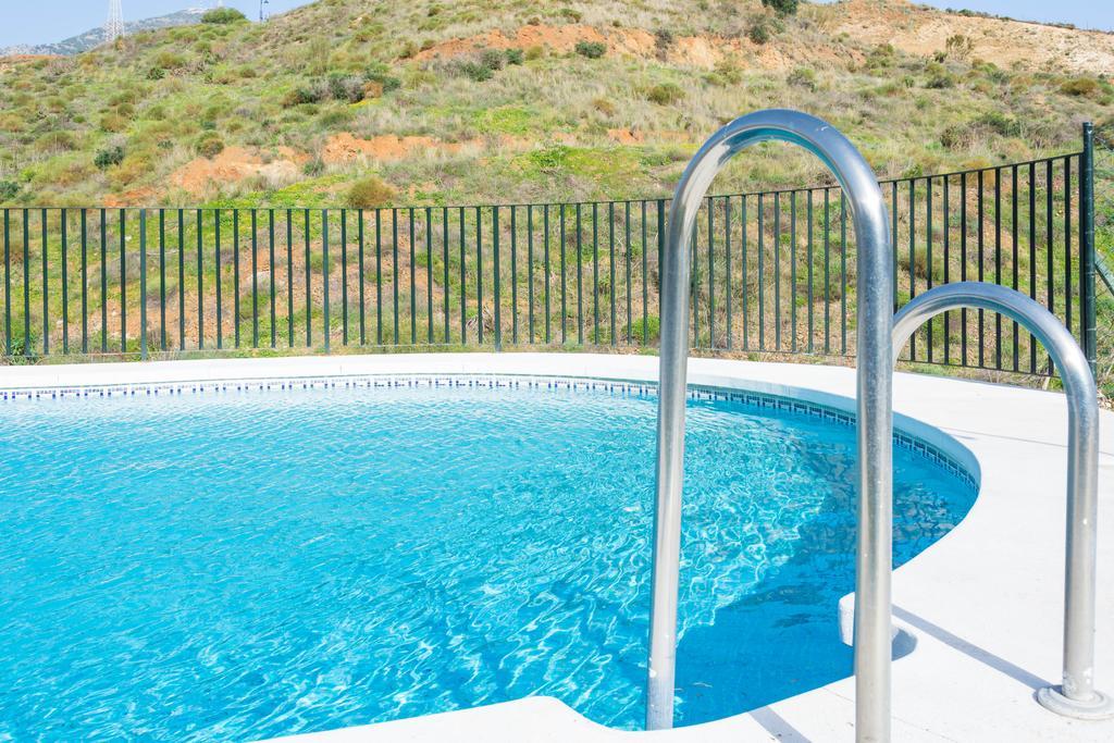 Carvajal Luxury Apartments - Free Parking Fuengirola Exterior photo