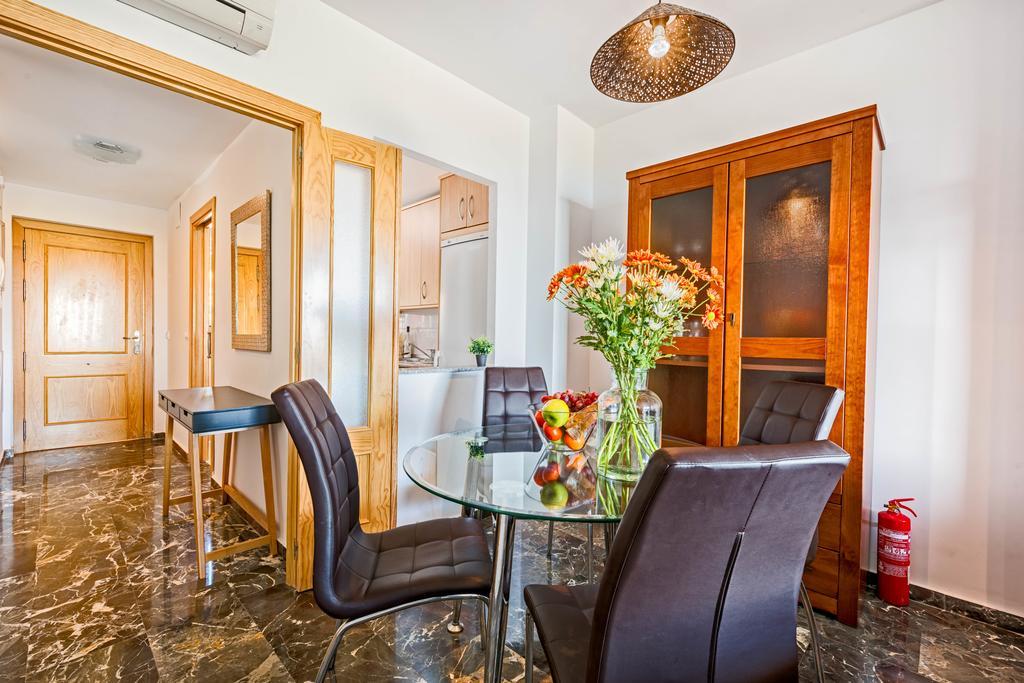 Carvajal Luxury Apartments - Free Parking Fuengirola Exterior photo